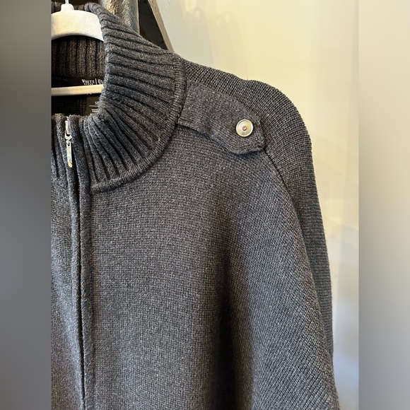 White House Black Market Grey Sweater Cape - Size SP - Picture 4 of 9